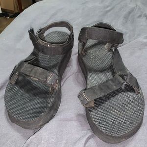 Black platform Teva sandals